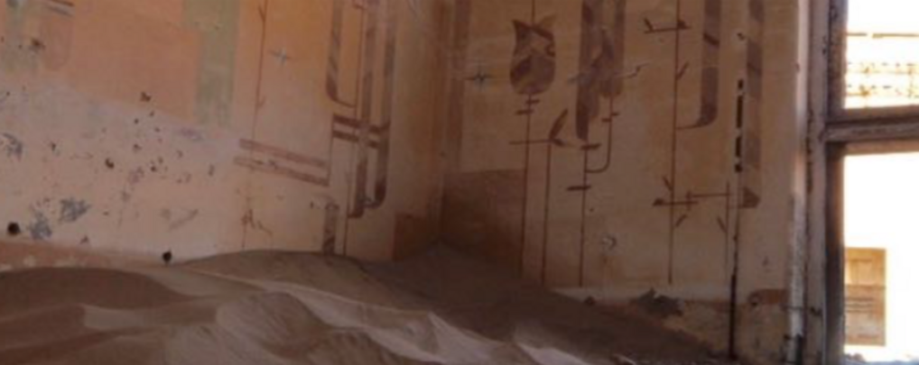 PARADISE IN THE DESERT