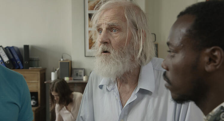 May Day aka L'enchère